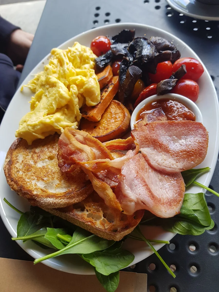 Highlights, Fellowship Drive Cafe - Flying West Coffee.