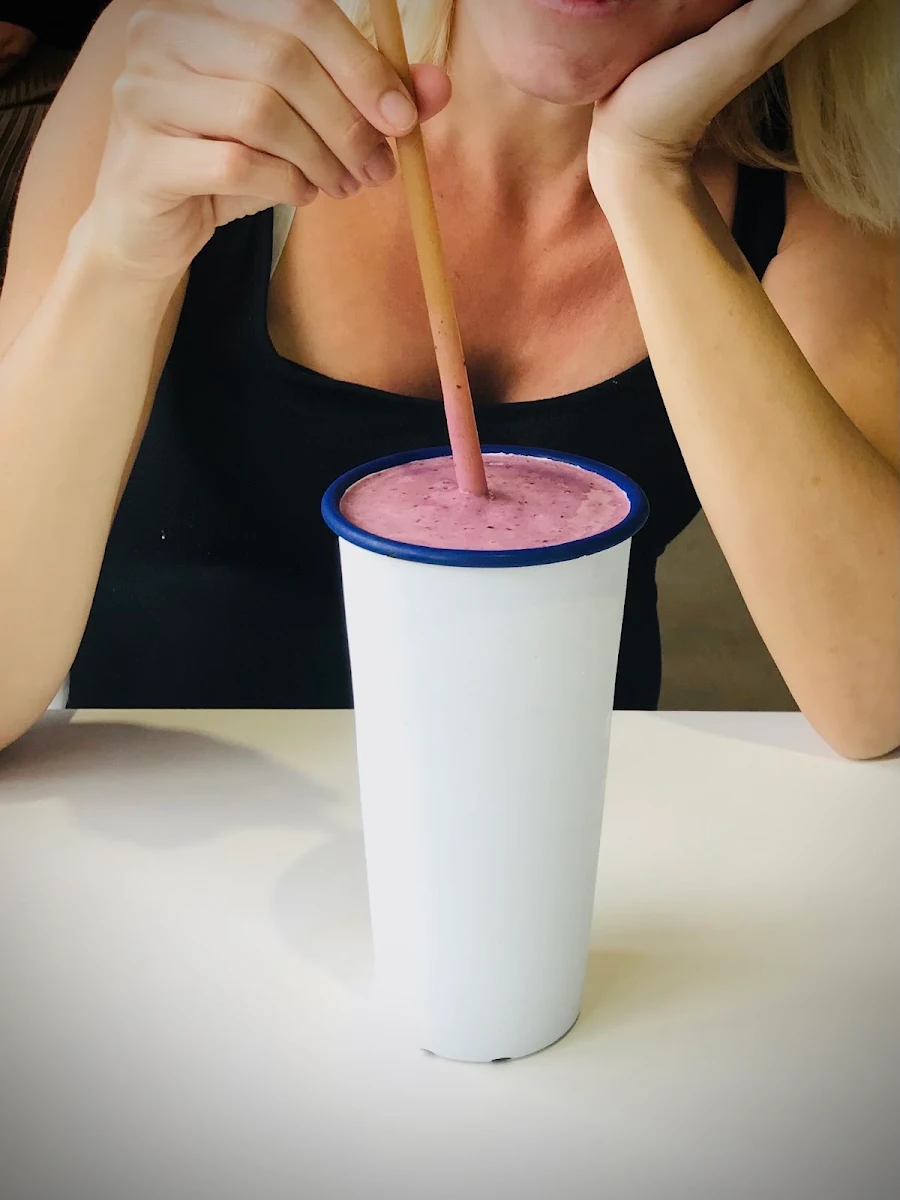 Smoothie, Fellowship Drive Cafe - Flying West Coffee.