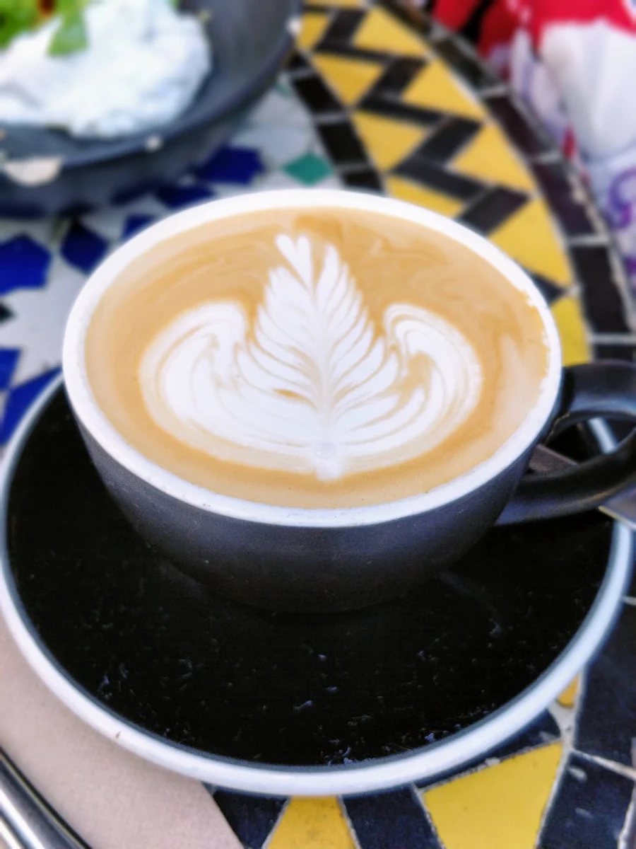 Flat White, Advieh