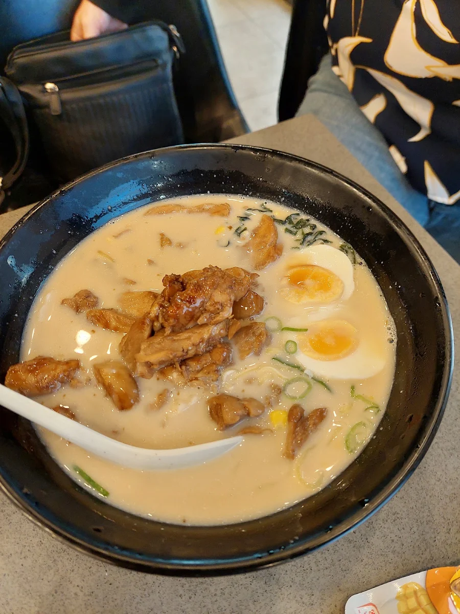 Ramen, Sushi Culture