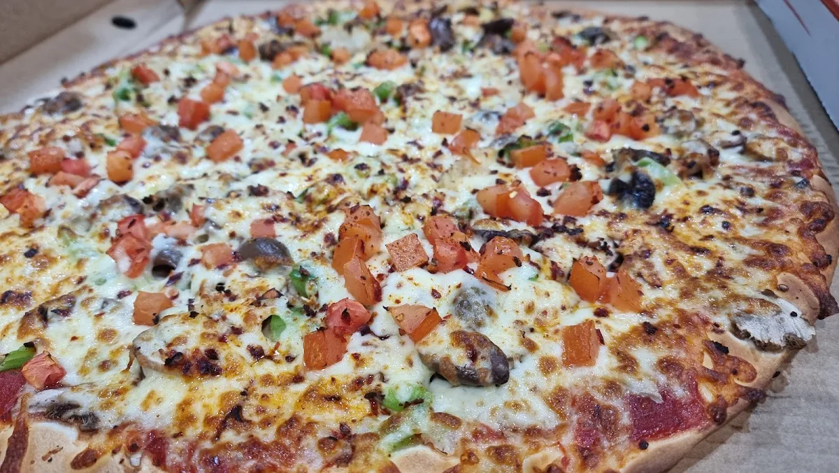 Highlights, Jessie's Pizza Greenvale