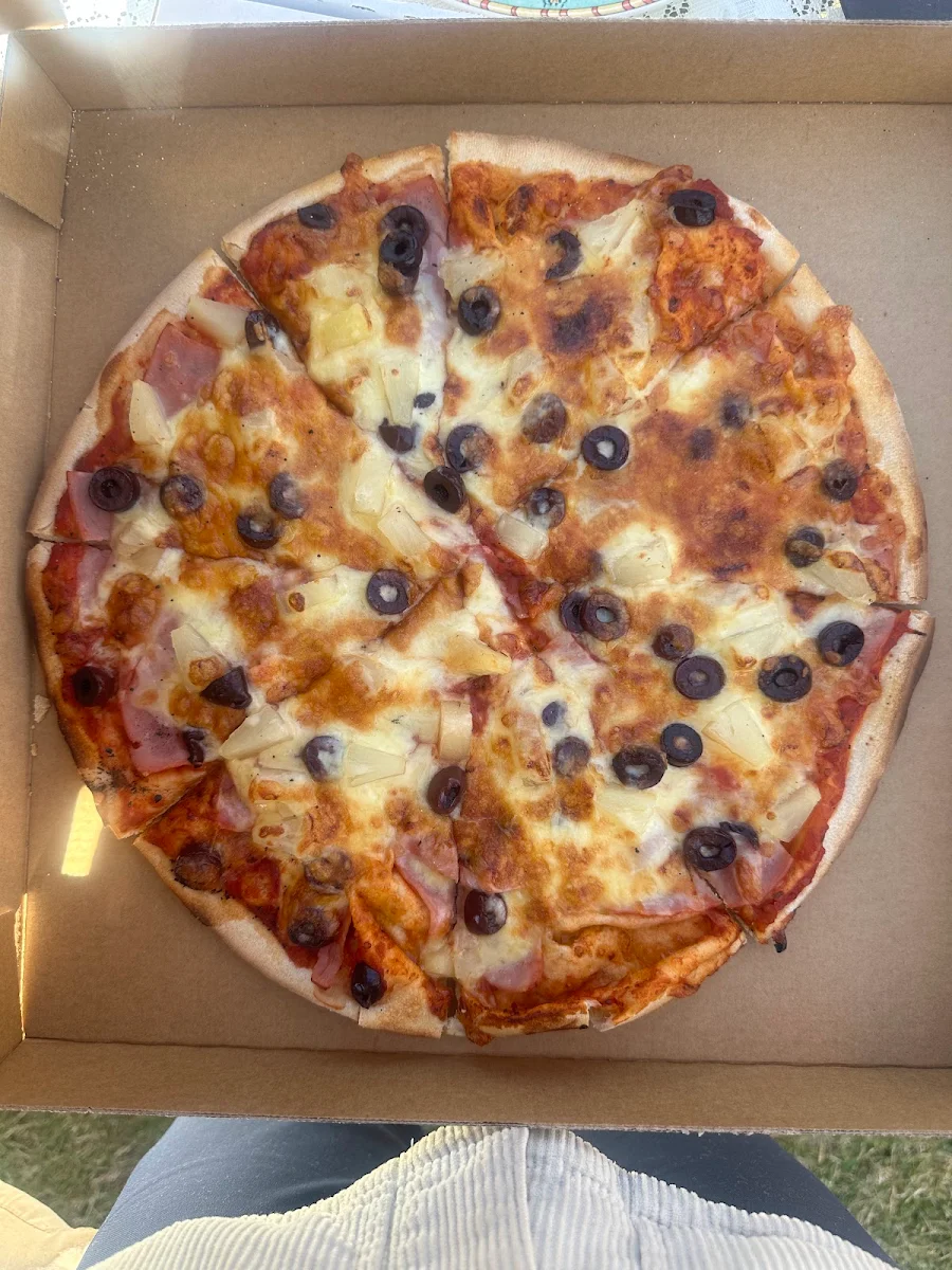 Hawaiian Pizza
