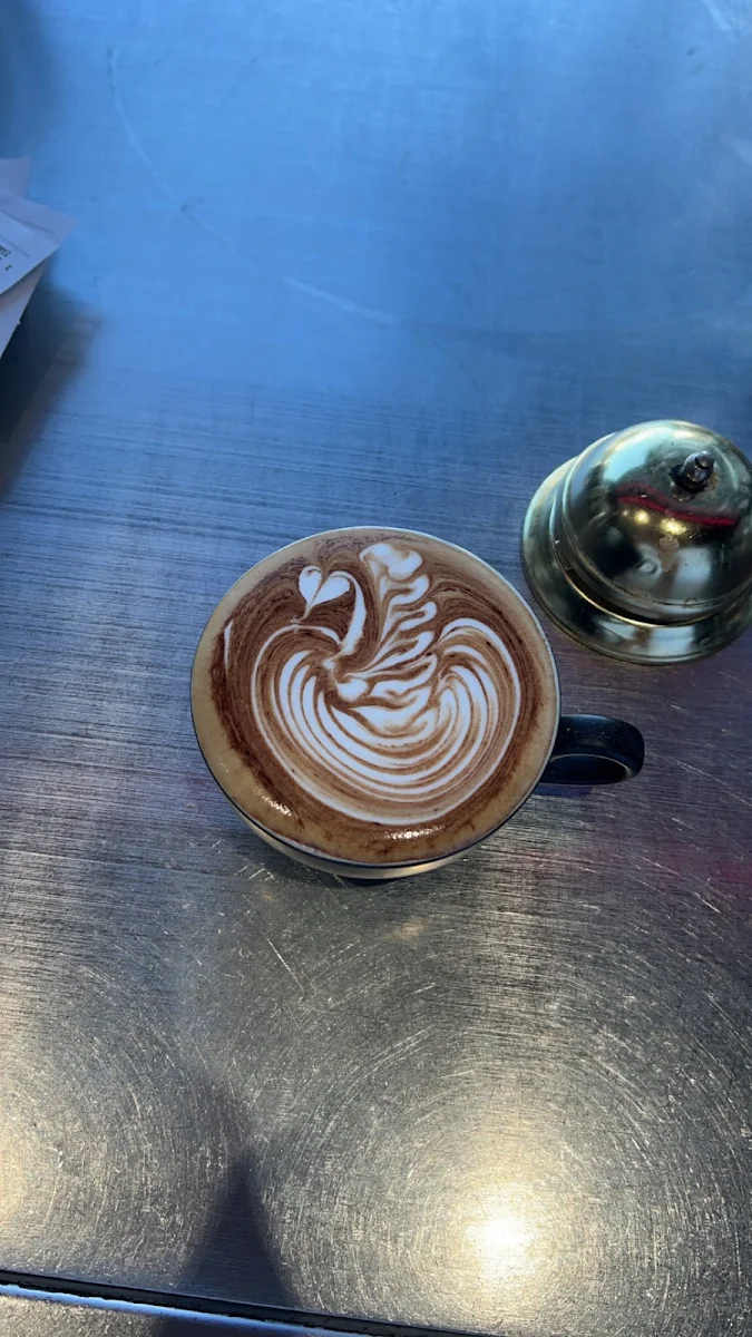 Highlights, Caffe Gigi