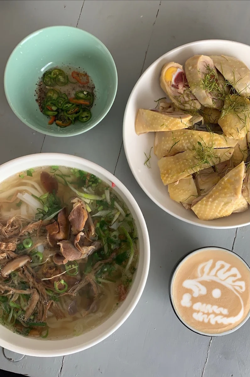 Phở Tái Bắm Gừng