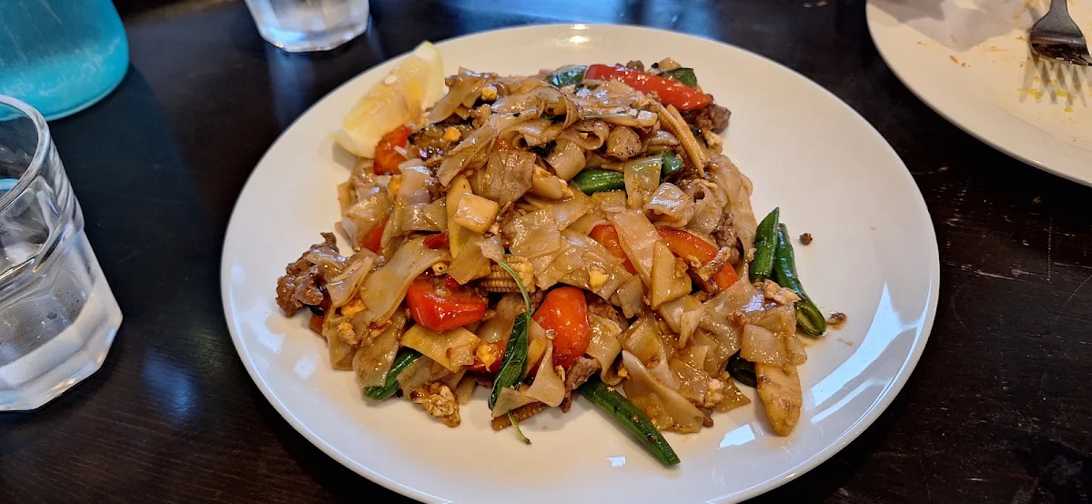 Pad Kee Mao
