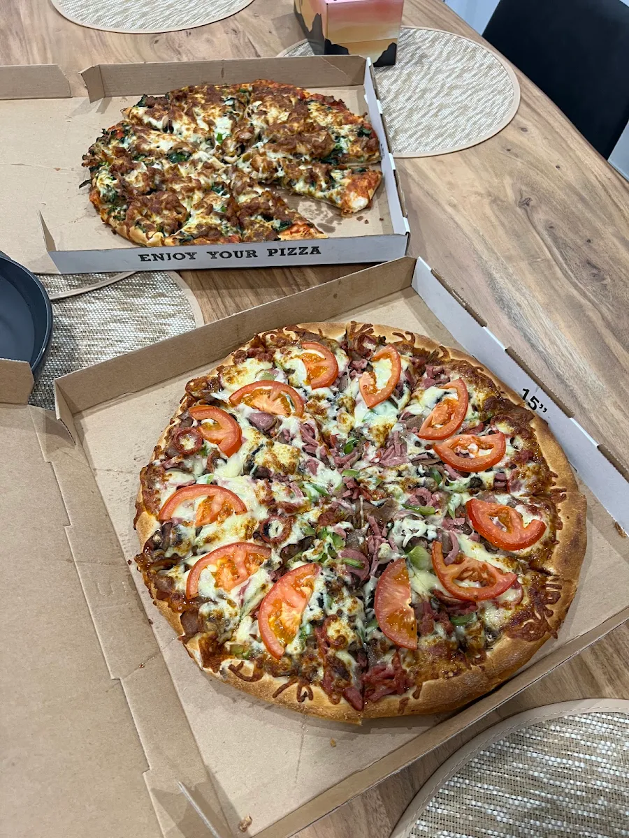 Highlights, Holyland Kebab and Pizza