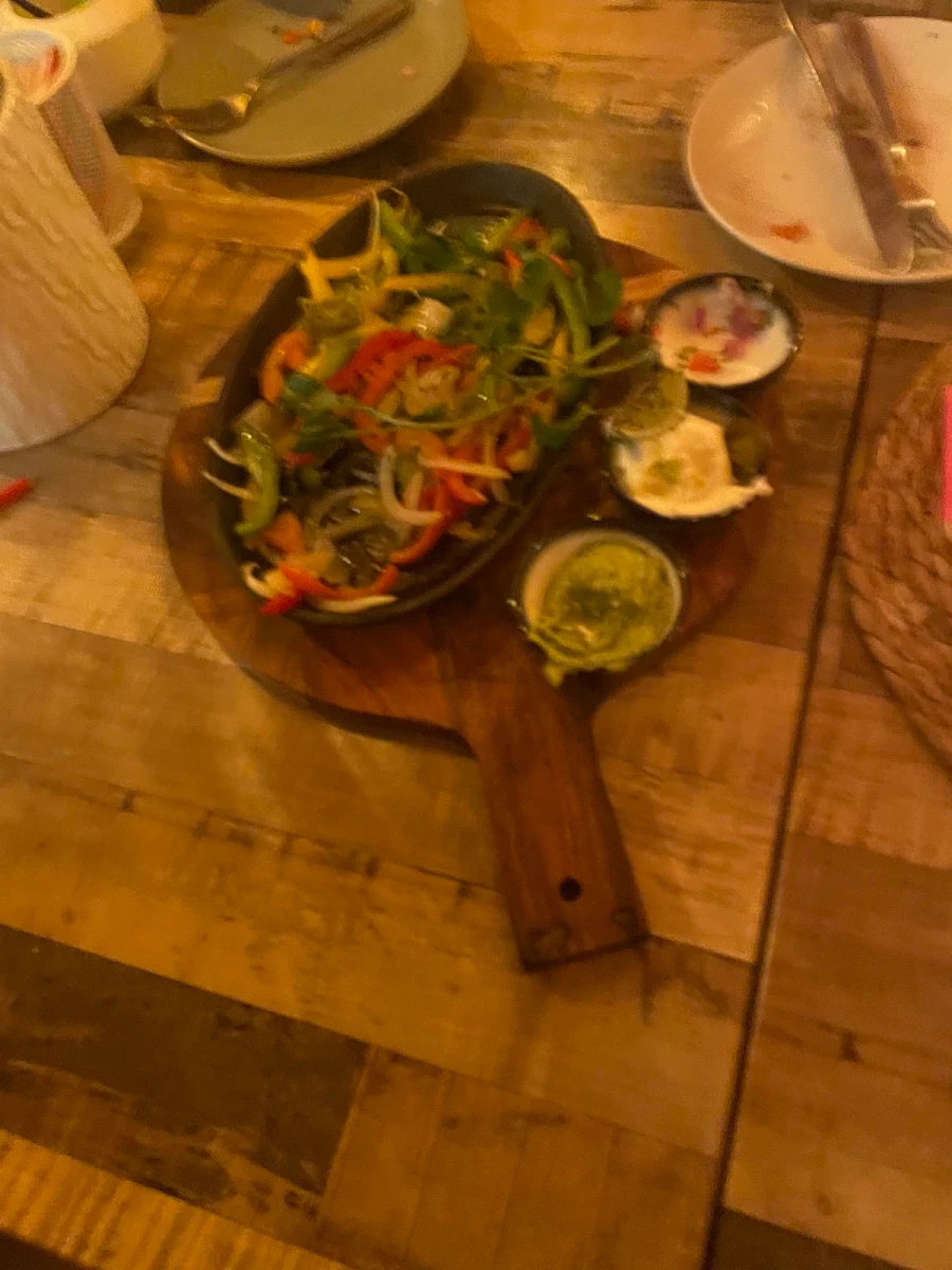 Fajitas, NUDE AMIGOS COOLANGATTA