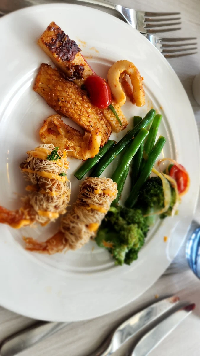 Dinner, Conservatory
