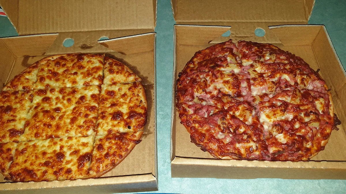 Highlights, Laino's Pizza and Pasta
