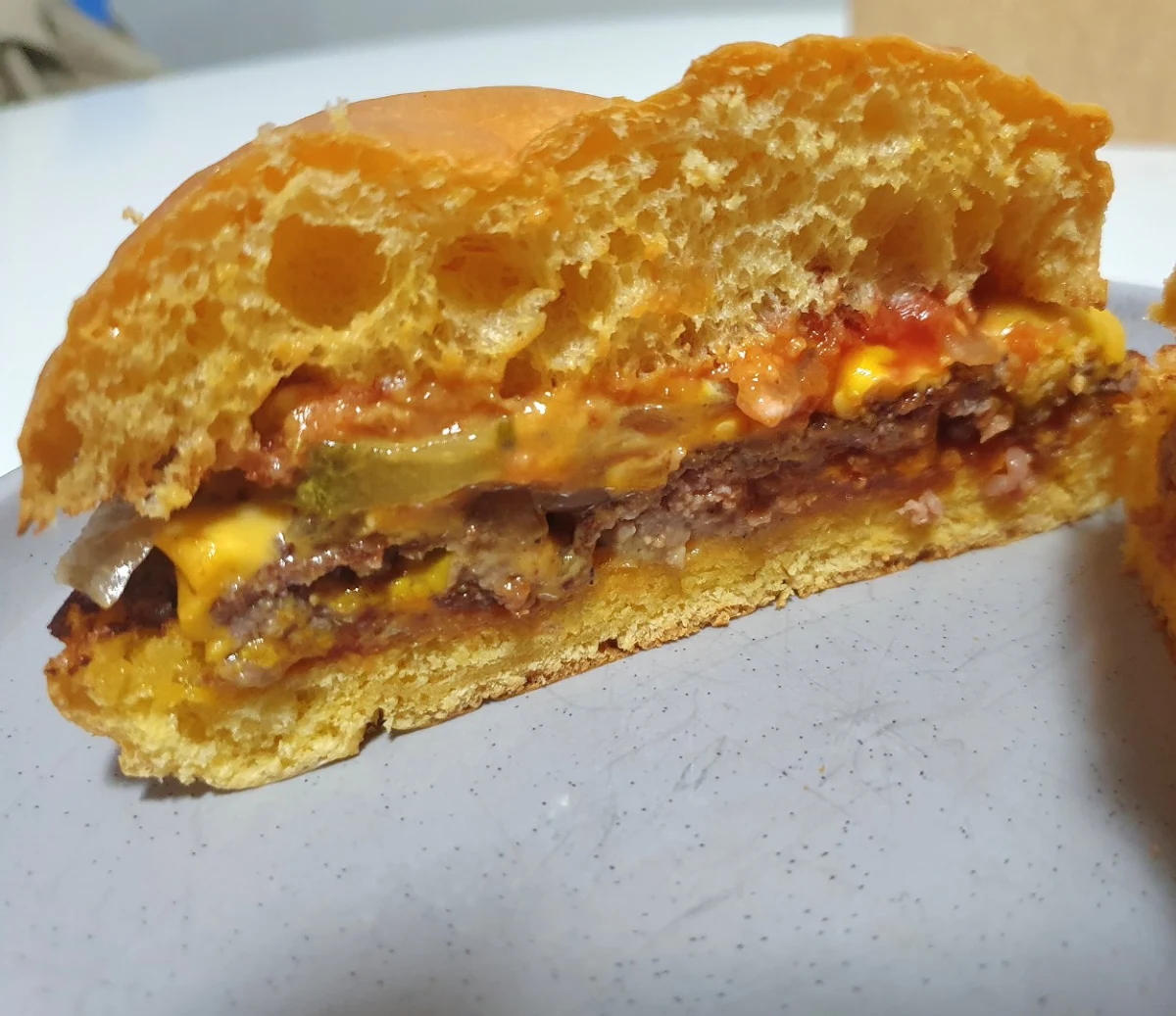 Cheese Burger, Gluttony