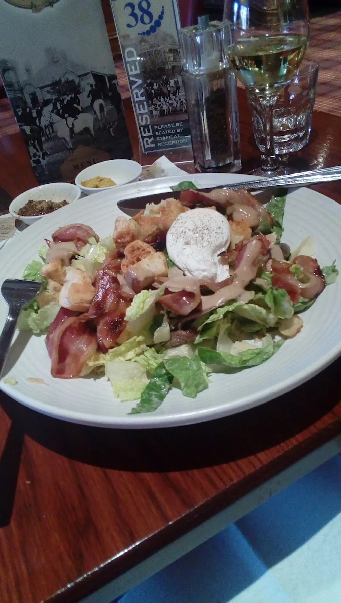 Caesar Salad, The Old England Hotel