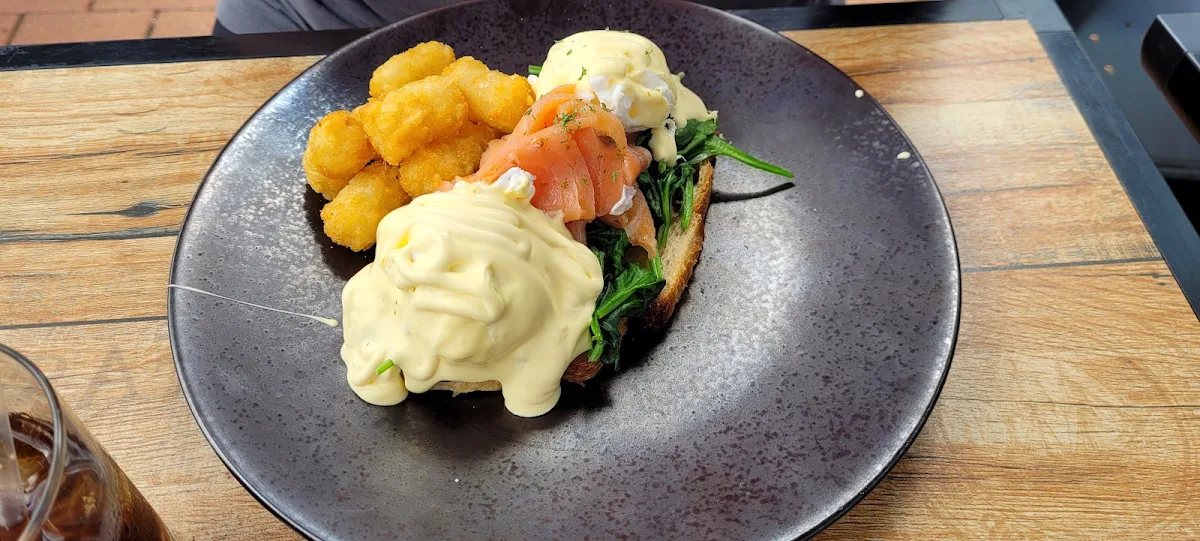 Egg Benedict with Salmon