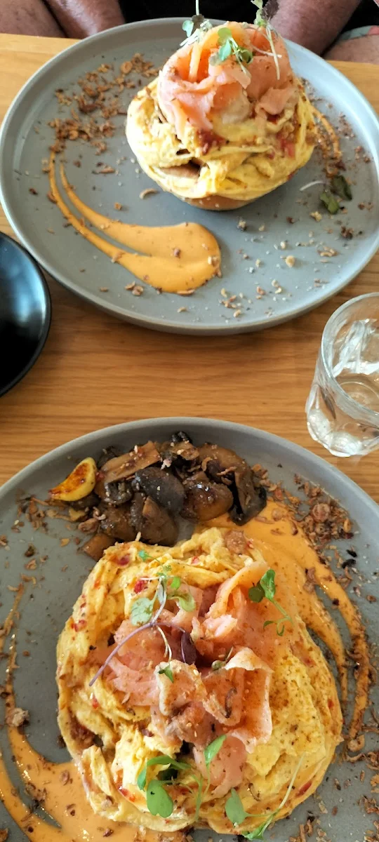 Chilli Eggs, Johnny Dante