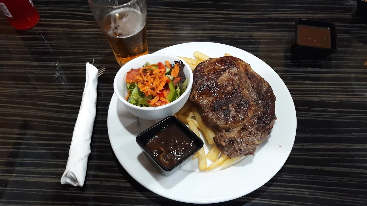 Highlights, Schomberg Inn