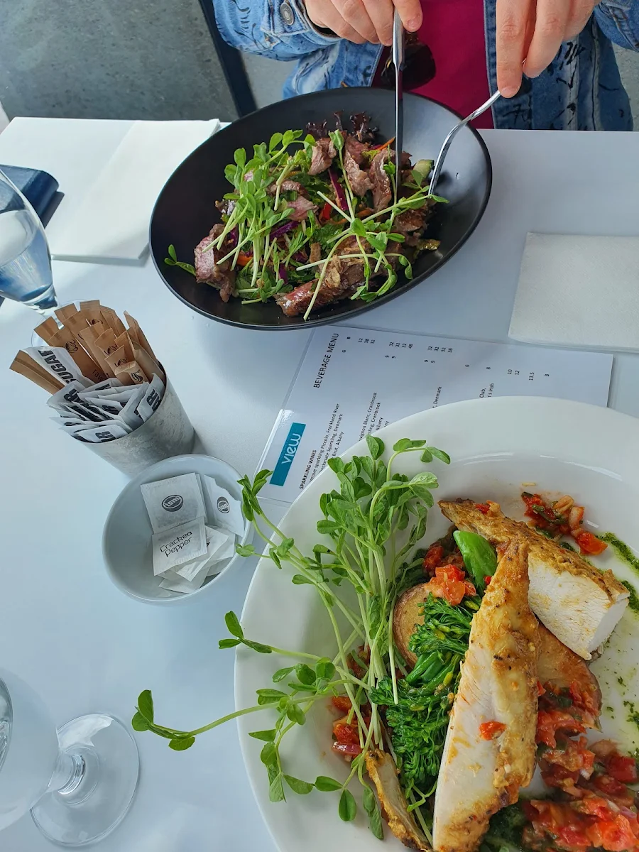 Highlights, VIEW Restaurant