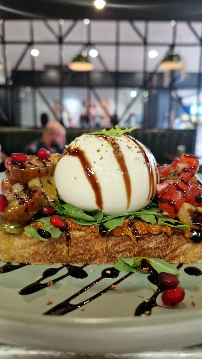 Highlights, Sumer Cafe