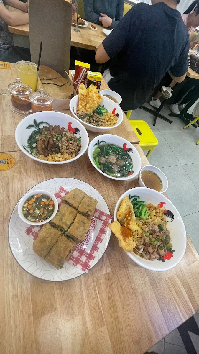 Highlights, Martabak Pecenongan 78 & D'Bakmie
