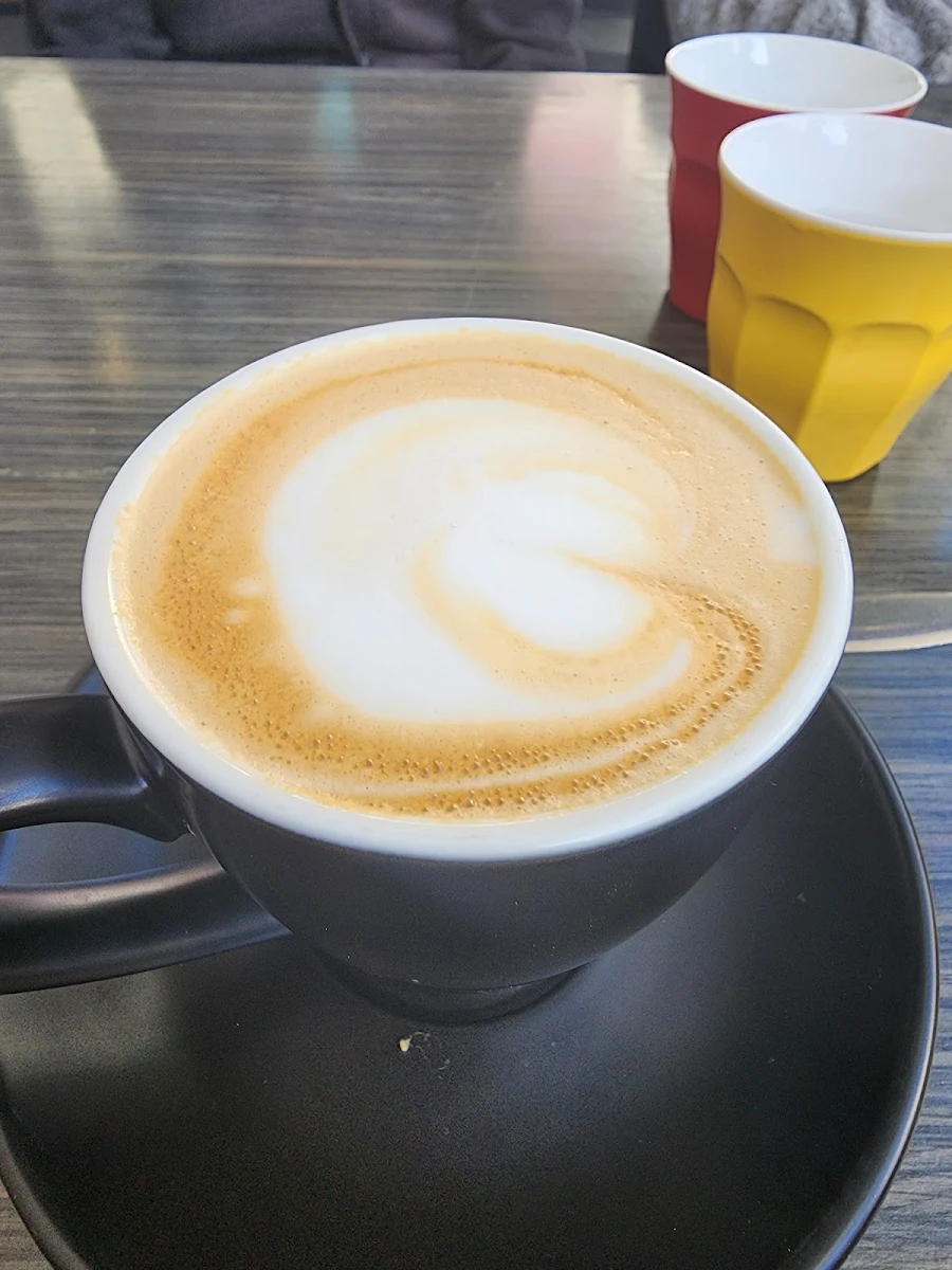 Flat White, Latte On The Rocks