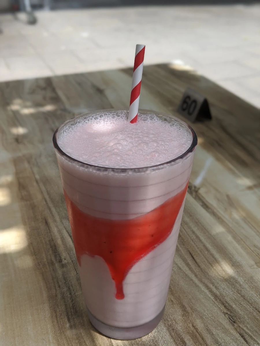 Milkshake, Latte On The Rocks