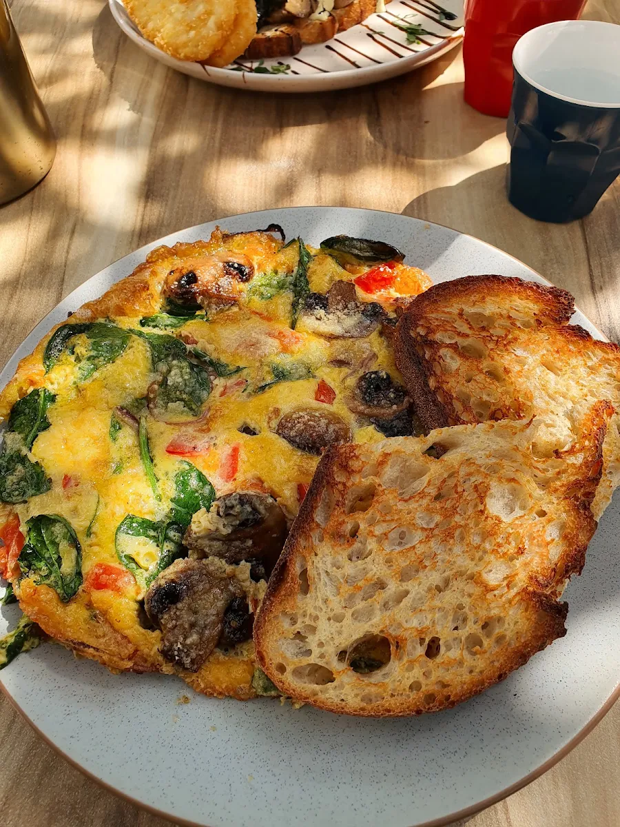 Omelette, Latte On The Rocks