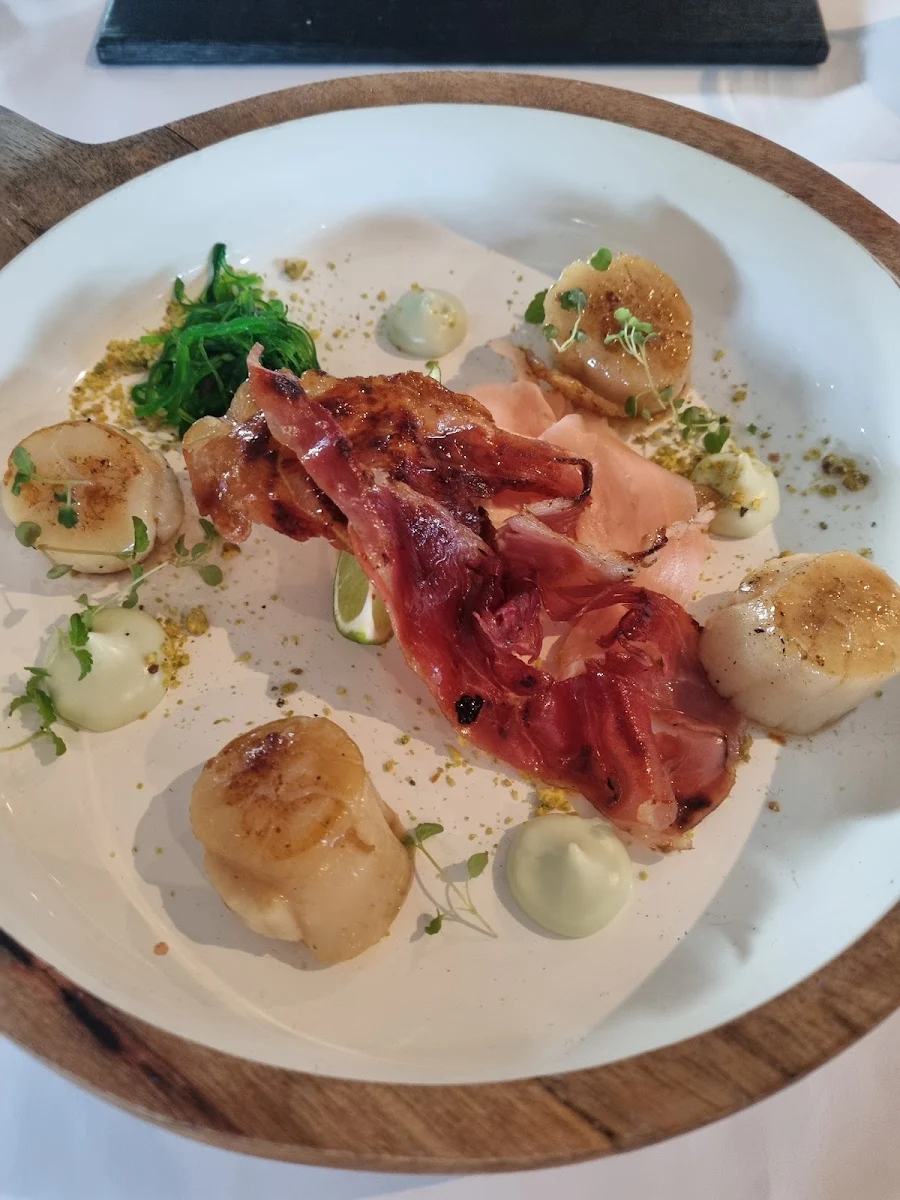 Pan-Seared Japanese Scallops