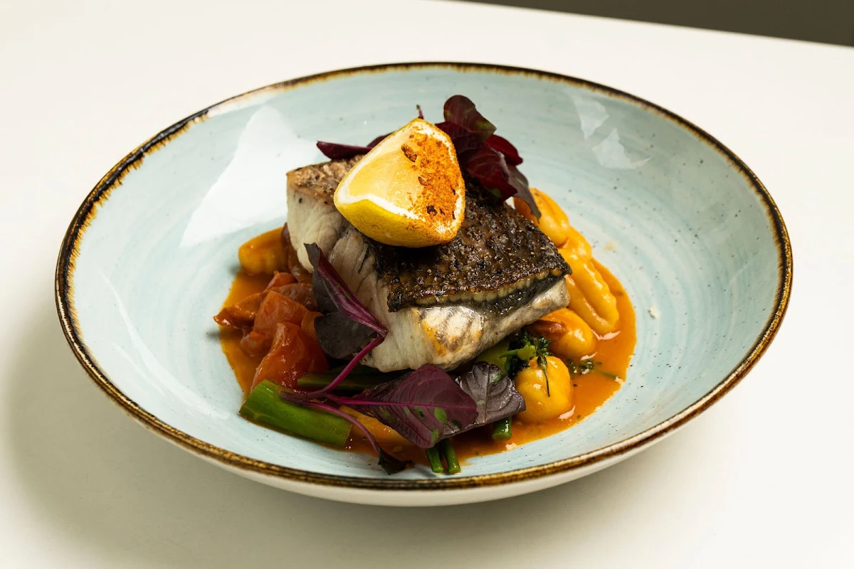 Highlights, Lake Illawarra Hotel