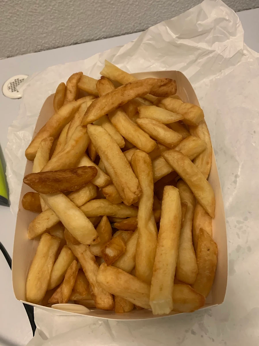 Large Chips, Maddigan's Seafood