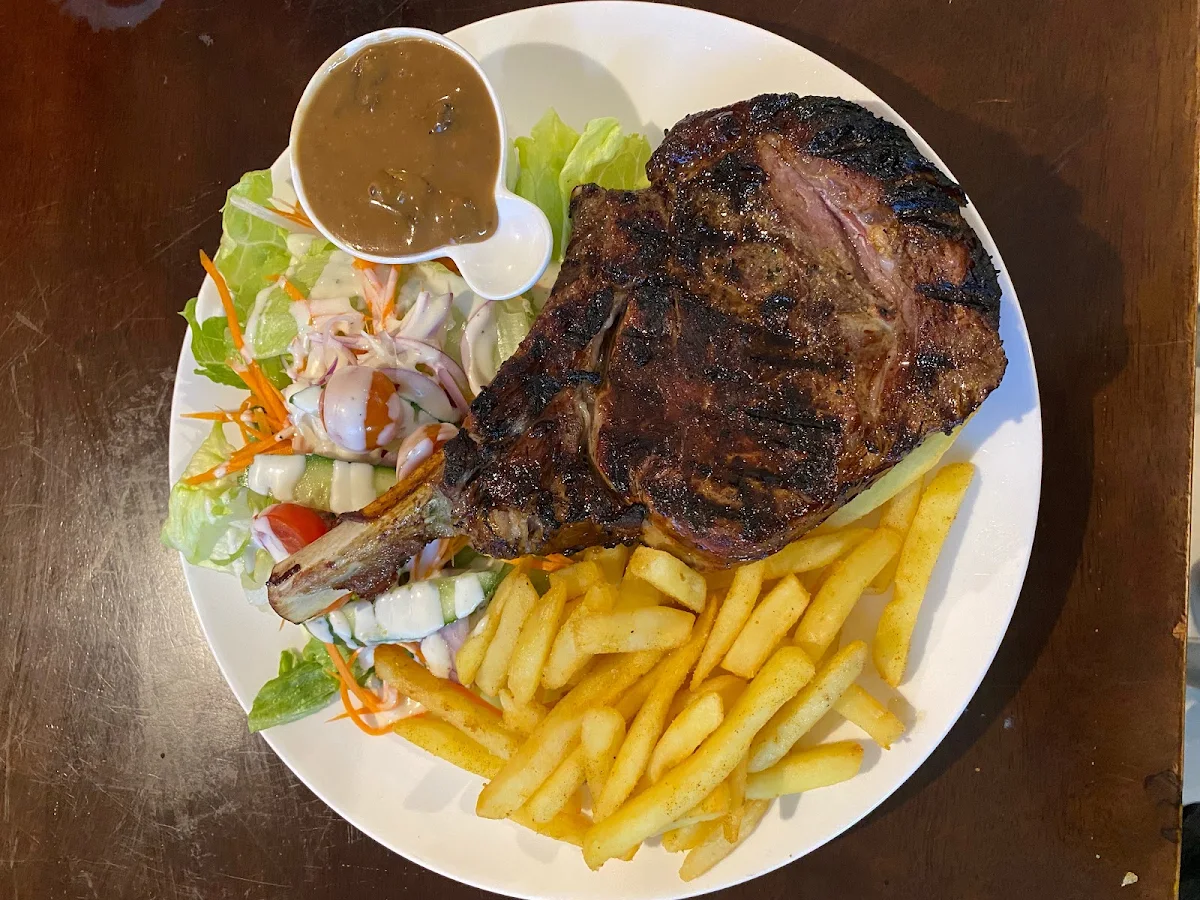 Highlights, The Cove Bar & Grill