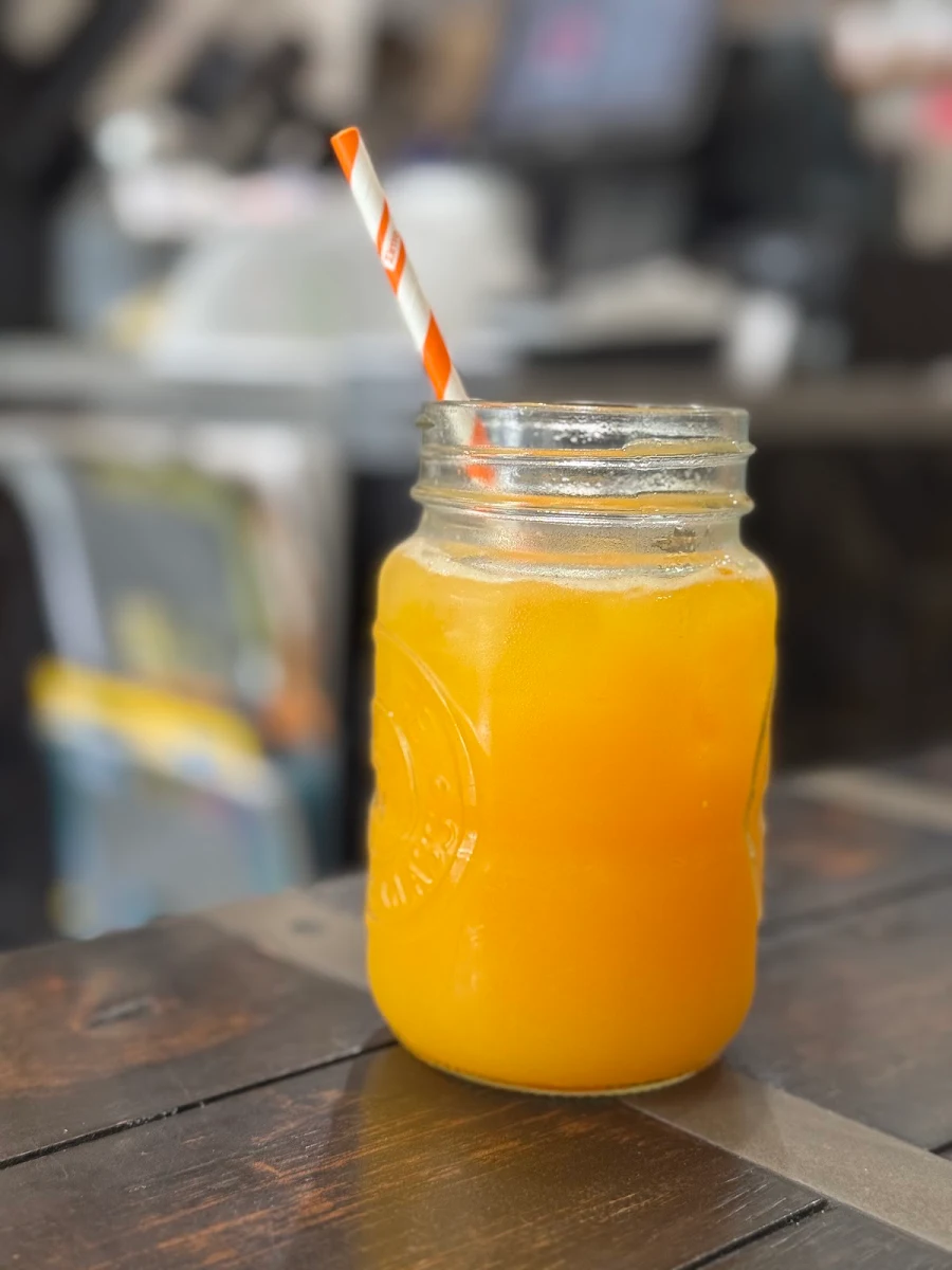 OJ, Bensons Cafe