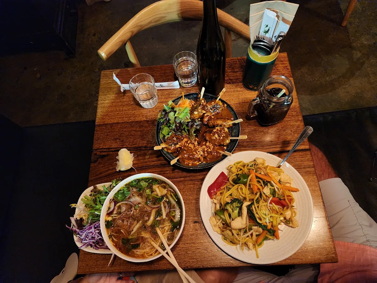 Pho, New Wind