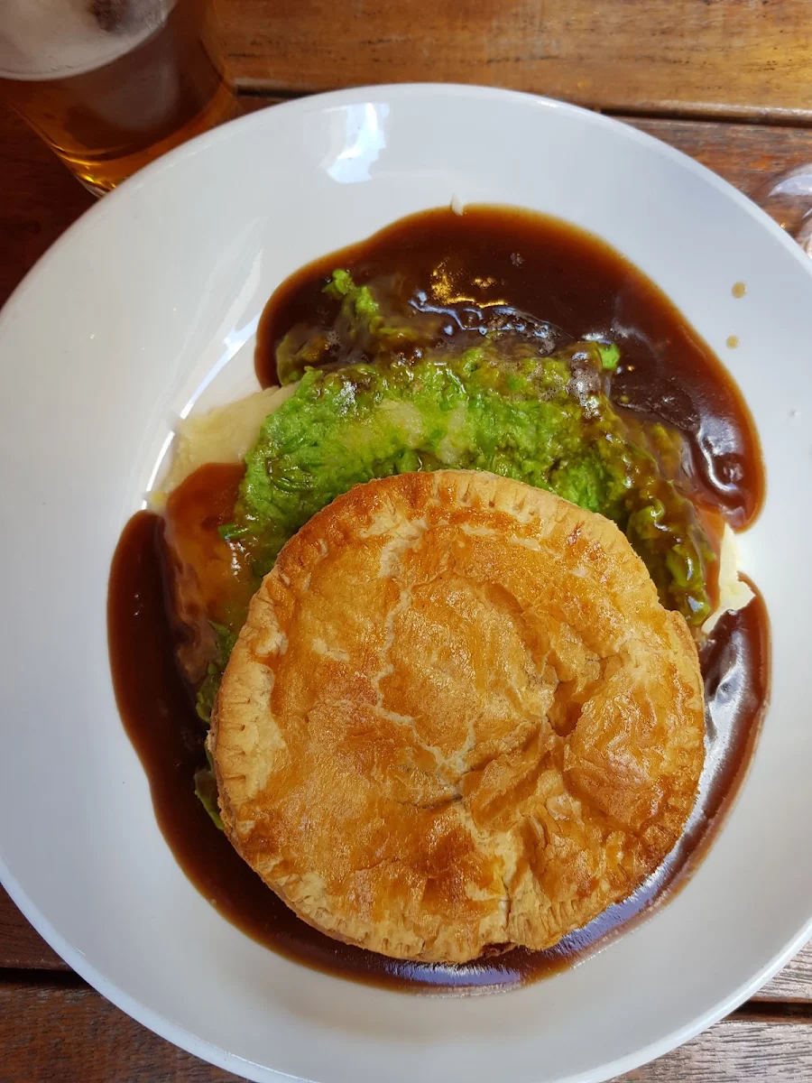 Pie Floater, The Bended Elbow