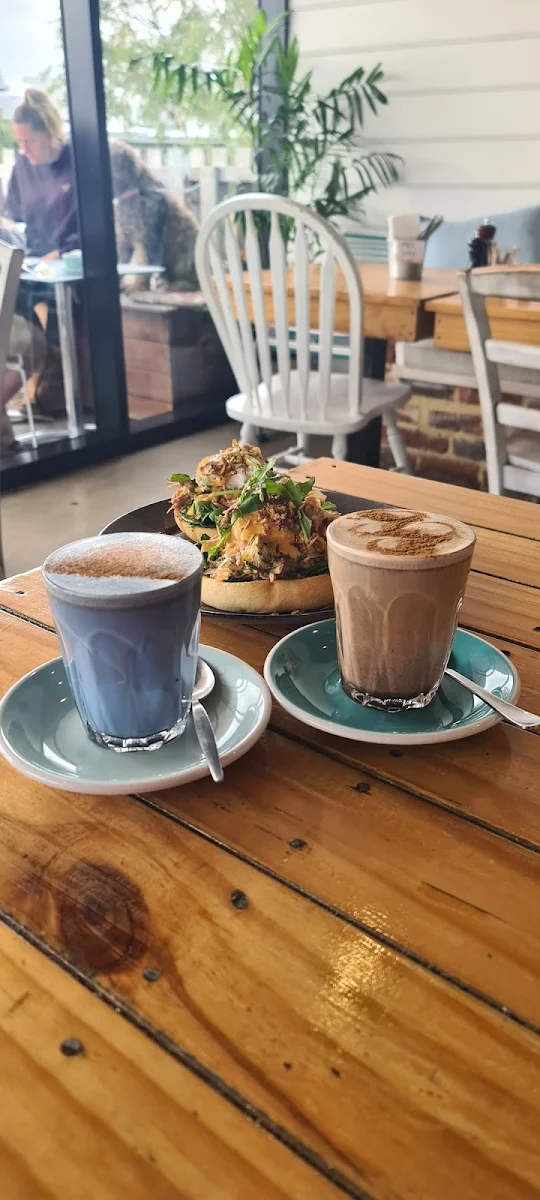 Latte, Coco + Boho