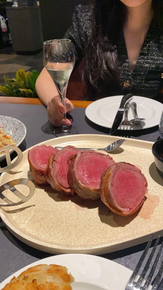 Fillet Mignon, Birdcage Dining Room & Garden Bar