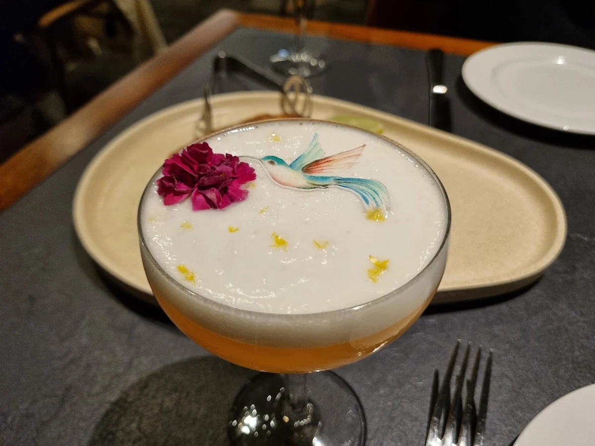 Highlights, Birdcage Dining Room & Garden Bar