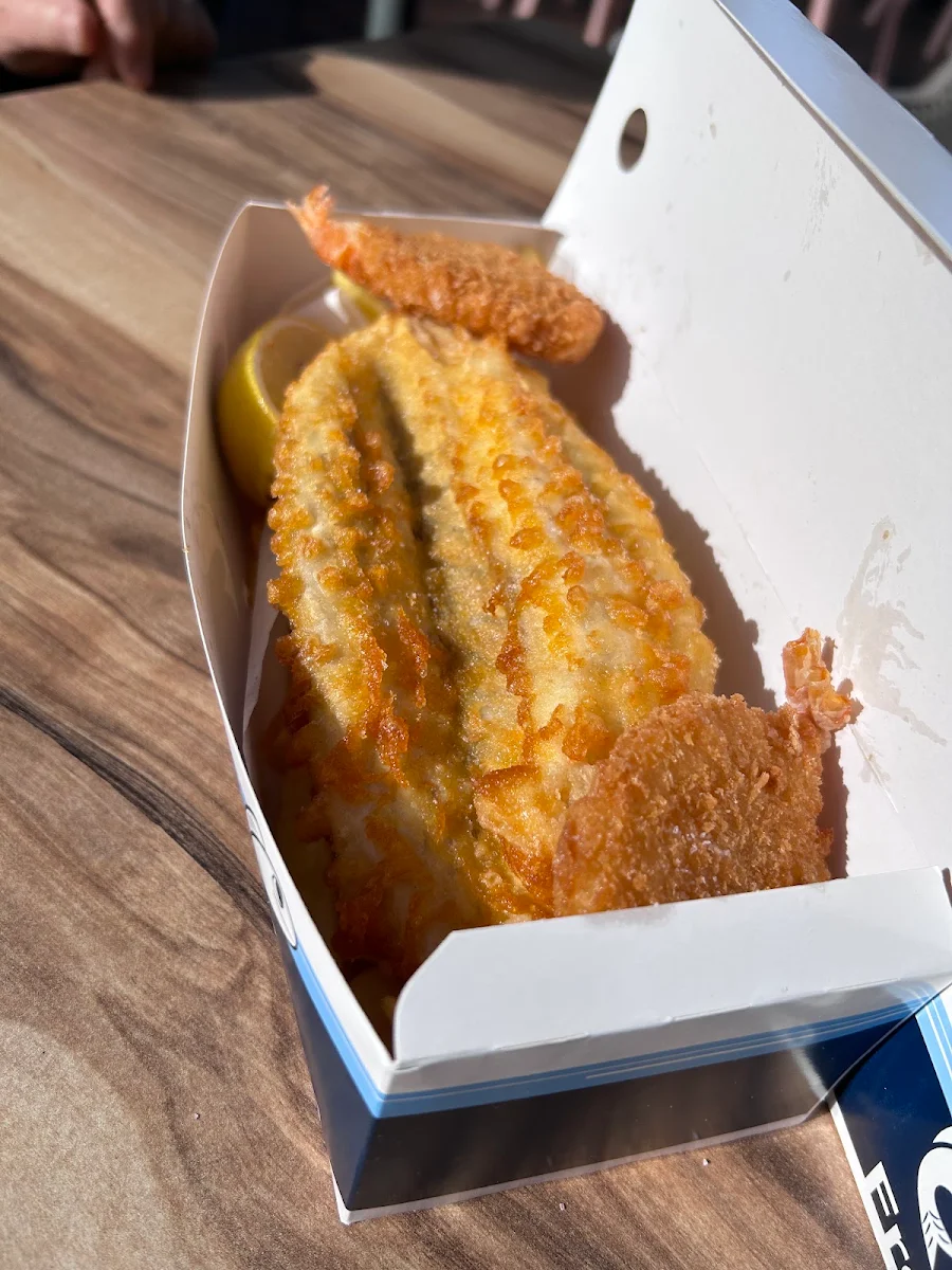 Highlights, Jaws Seafood