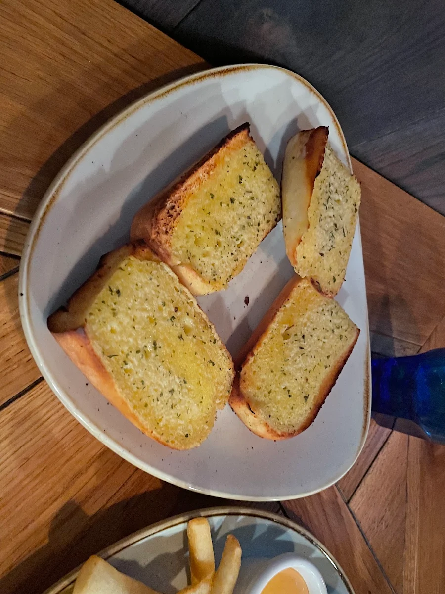 Garlic Bread, Gregory Hills Hotel