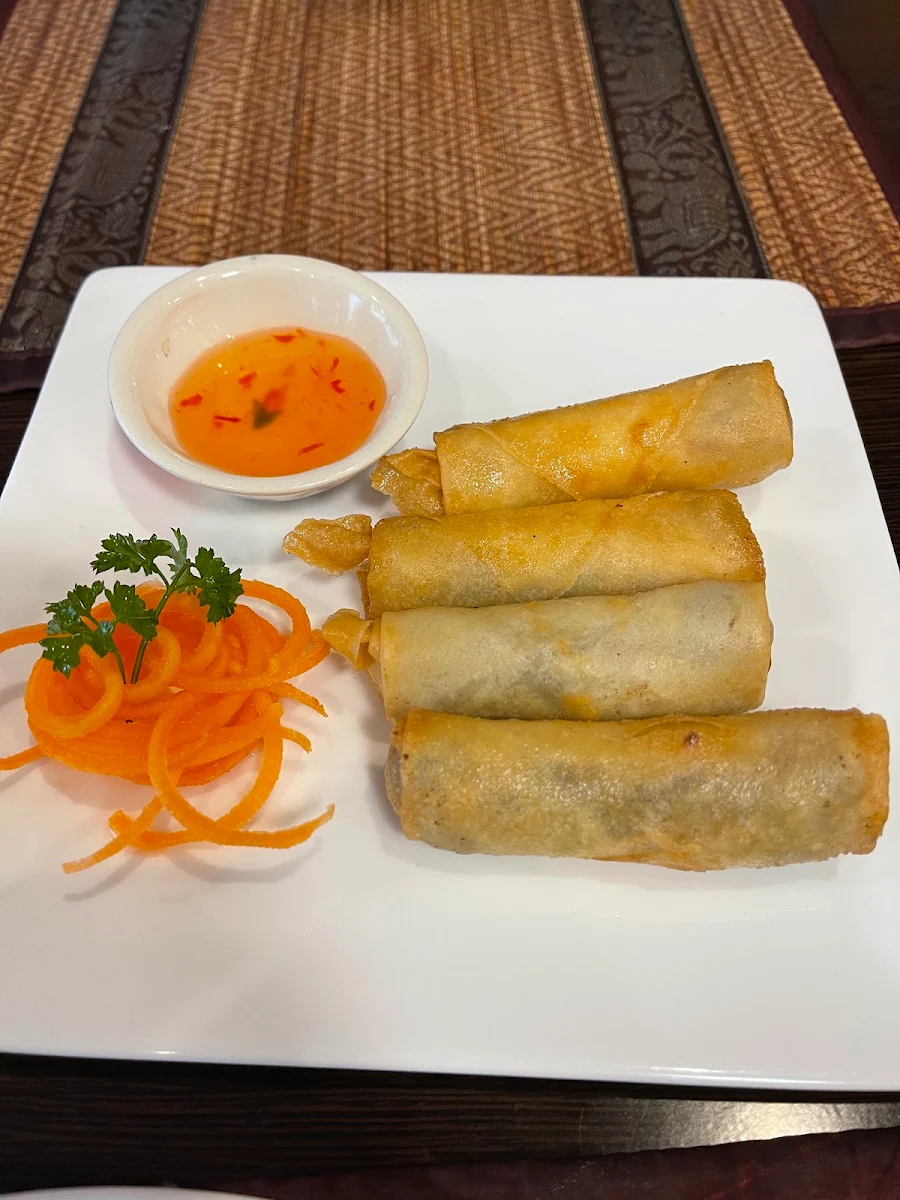 Veg Spring Roll, Padthai @ Margaret Street