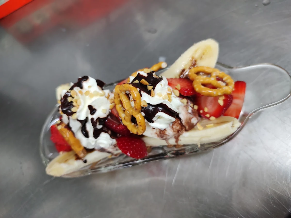 Banana Split, Cafe Limoncello