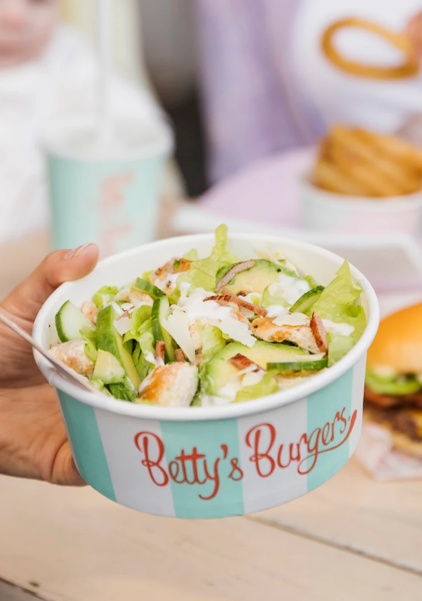 Highlights, Betty's Burgers