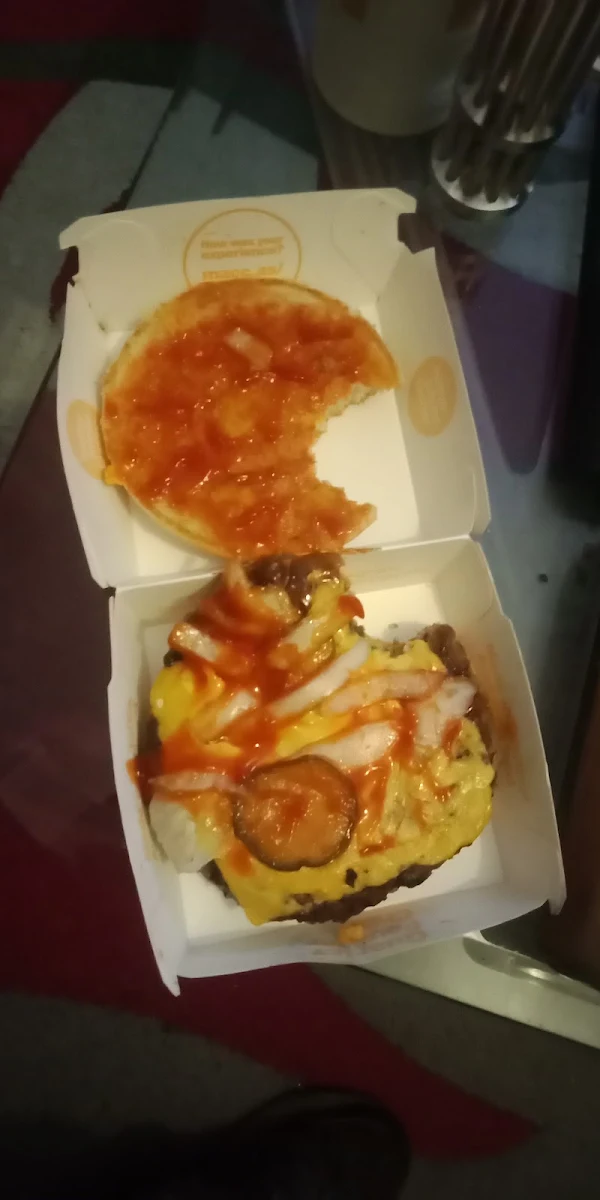 Cheeseburger, McDonald's Forrestdale