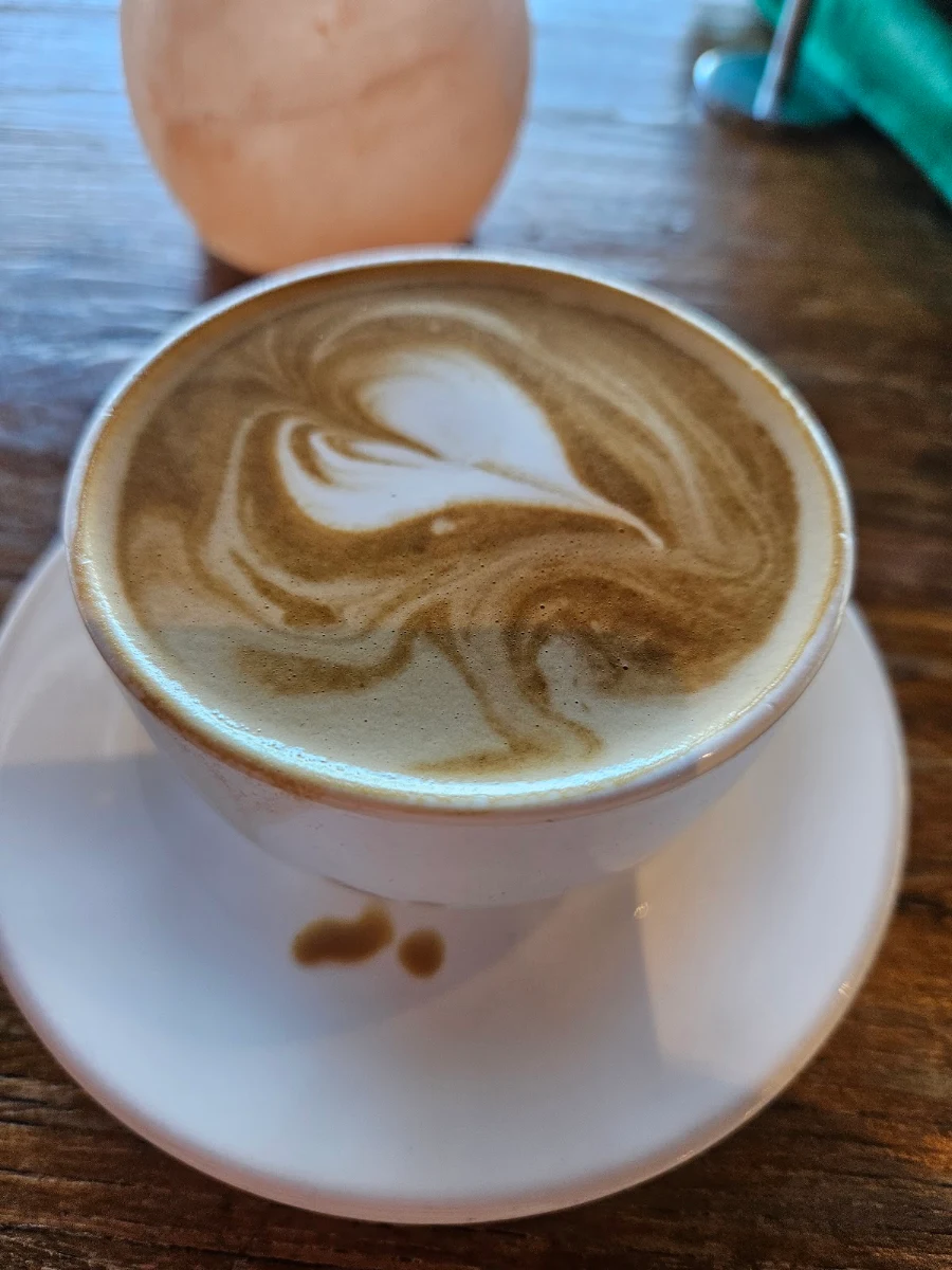 Flat White, 6 Degrees Bar
