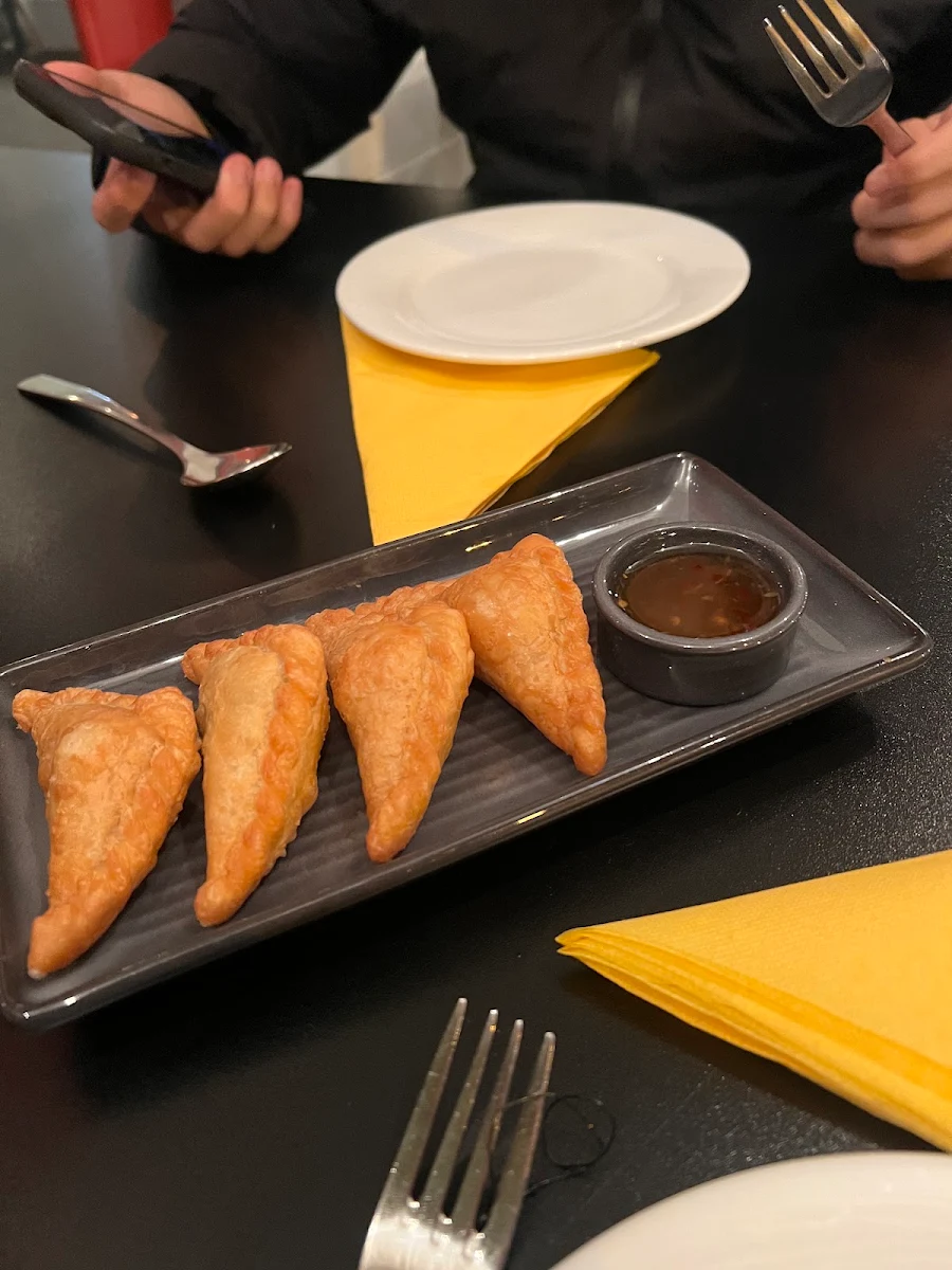 Highlights, Spencer Thai