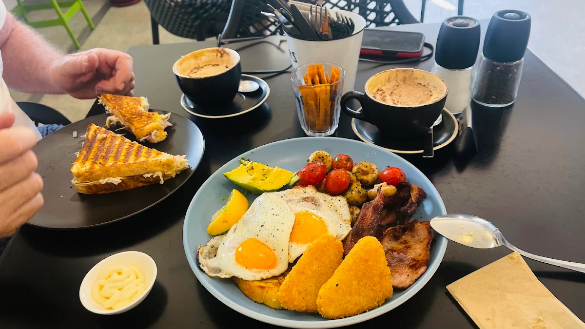 Highlights, Miss Effie’s Kitchen