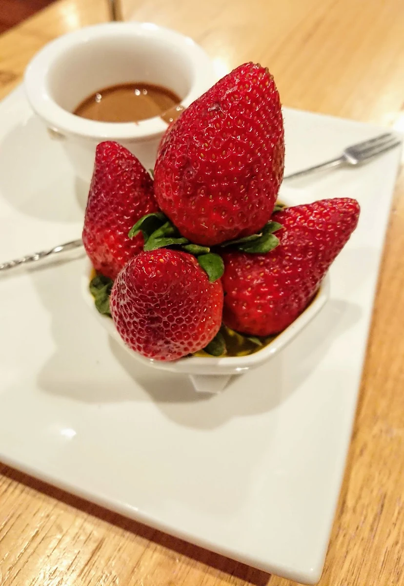 Strawberry Dip, Oliver Brown