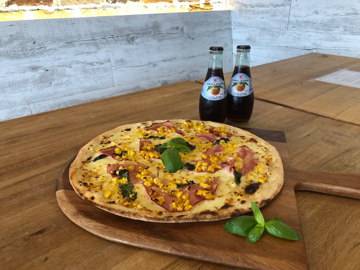 Highlights, DiRoma Pizzeria