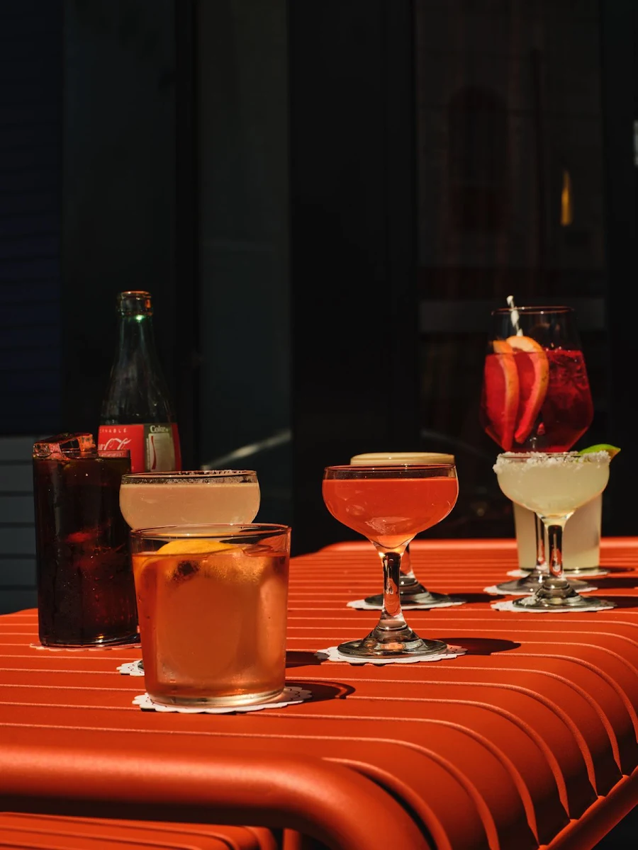 Highlights, Bar Blanco