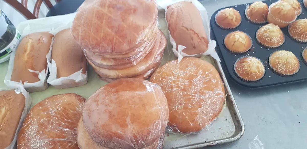 Highlights, Valiasr Bakery