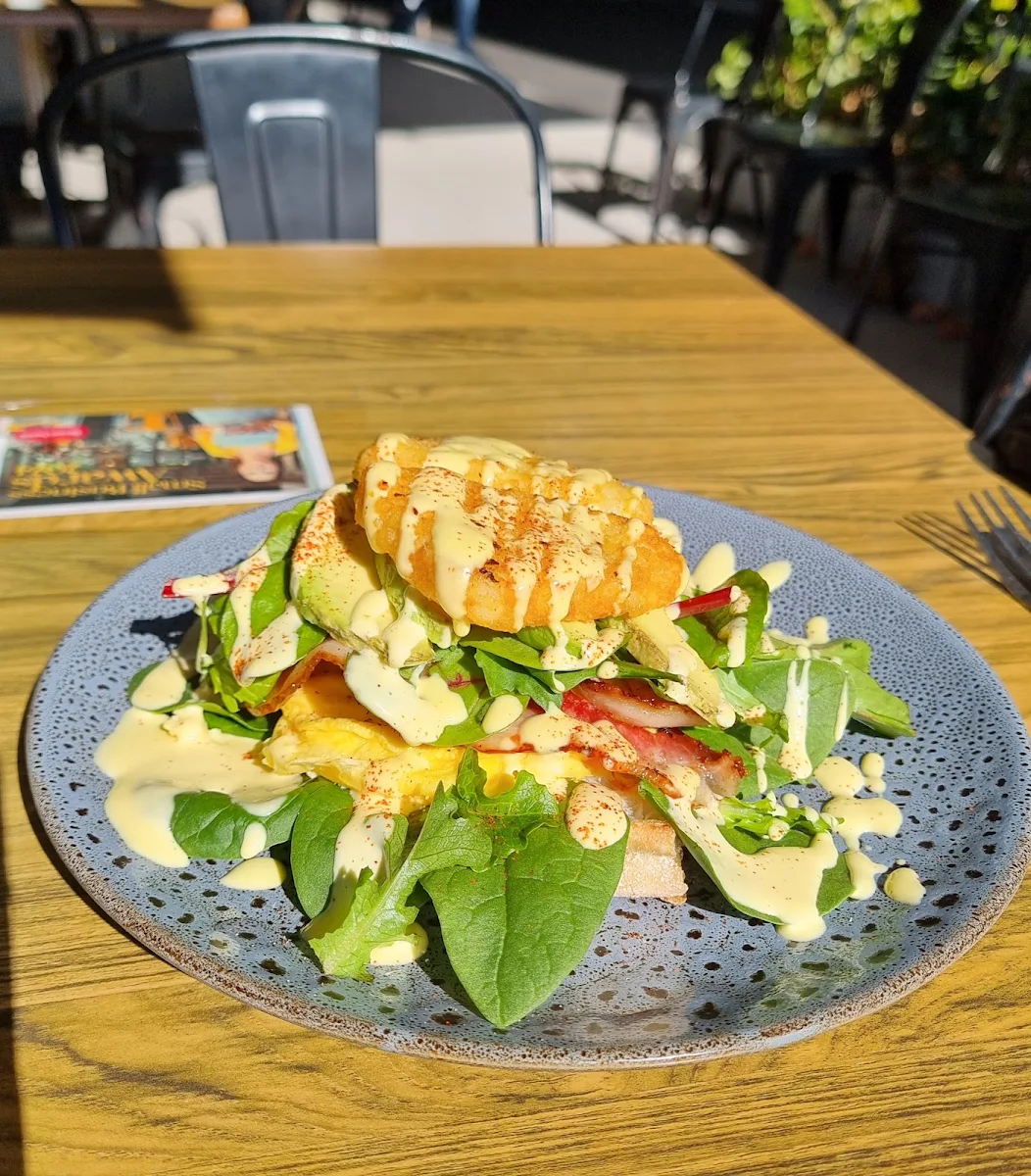 Hash Stack with Avo, Highpoint Espresso