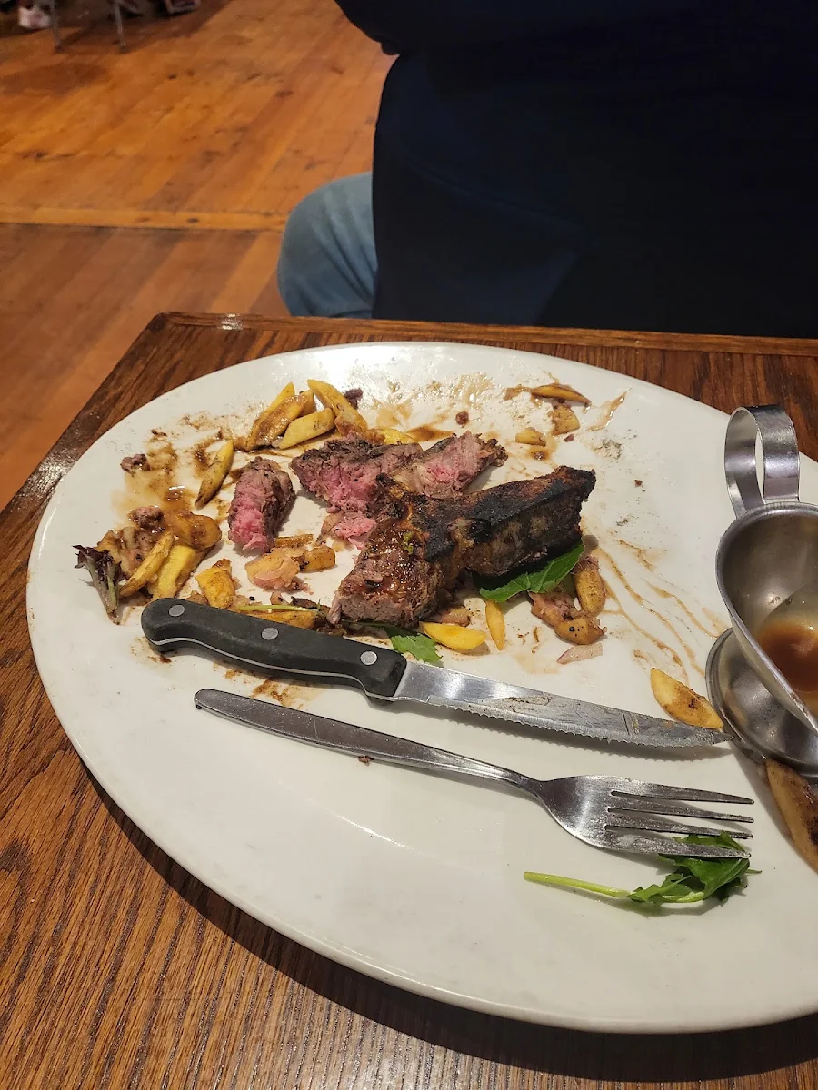 T Bone Well Done Not, Lazy Moe's Ballarat