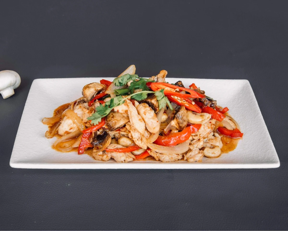 Pad Khing, Sanook Thai Cuisine